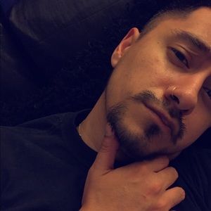 Meet your Posher, Roman